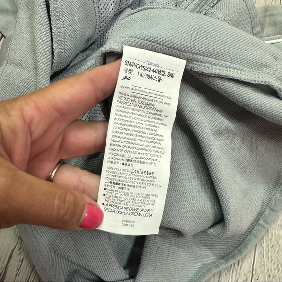 NWT Under Armour command warm up Women's Full-Zip Jacket sz S loose fit - Picture 8 of 9